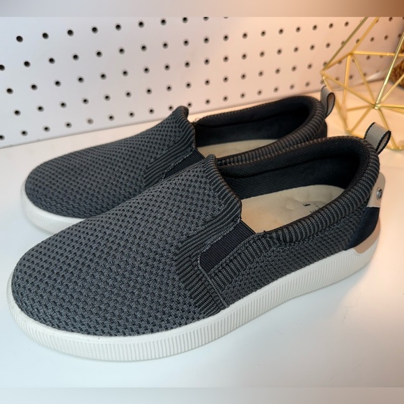 REEF Women's Neptune Elyse Slip On Shoe, Lightweight, Soft & Breathable 8.5M - Picture 8 of 16